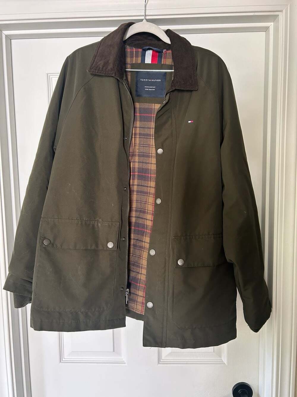 Tommy Hilfiger Men's Barn Jacket Corduroy Collar Full Zip Medium *imperfect*